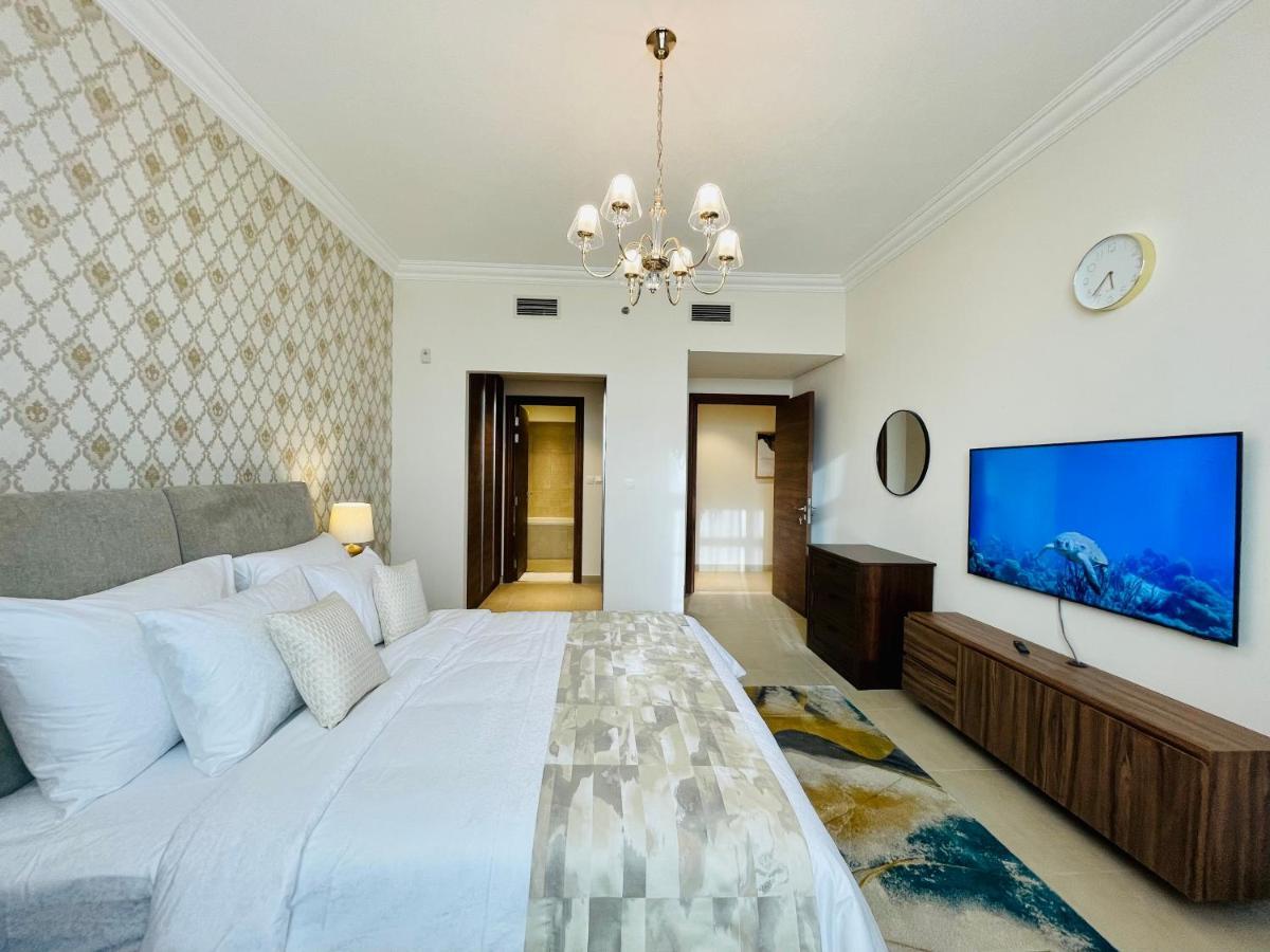 Goodwood Suites Homes Vacation Дубай Экстерьер фото