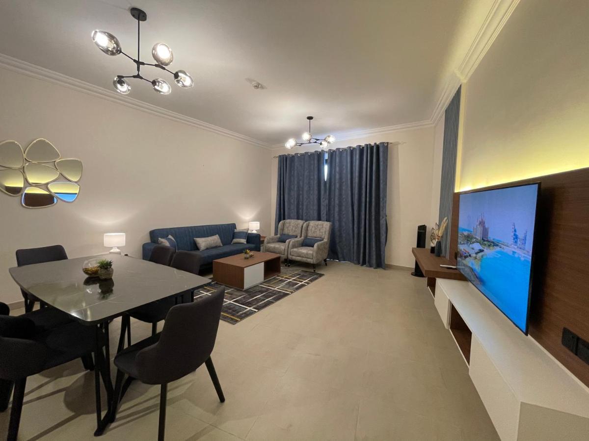 Goodwood Suites Homes Vacation Дубай Экстерьер фото