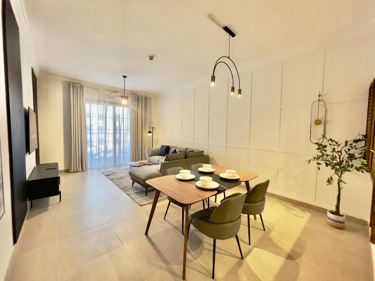 Goodwood Suites Homes Vacation Дубай Экстерьер фото
