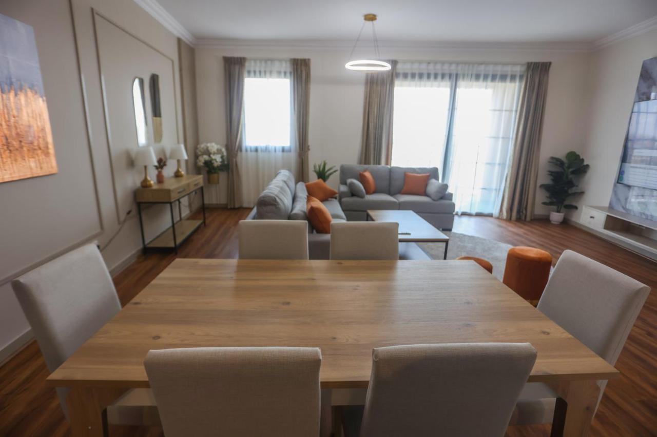 Goodwood Suites Homes Vacation Дубай Экстерьер фото