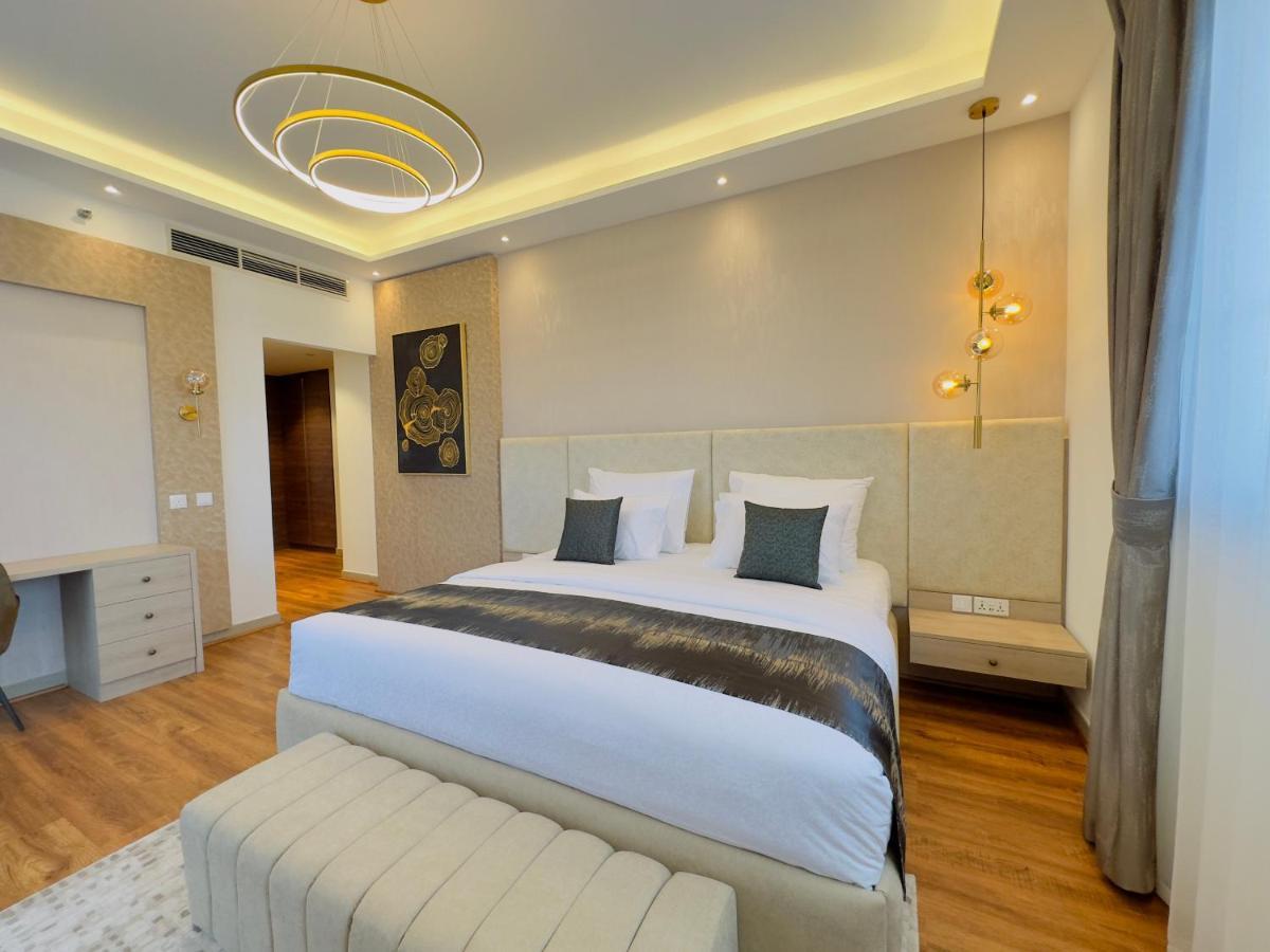 Goodwood Suites Homes Vacation Дубай Экстерьер фото