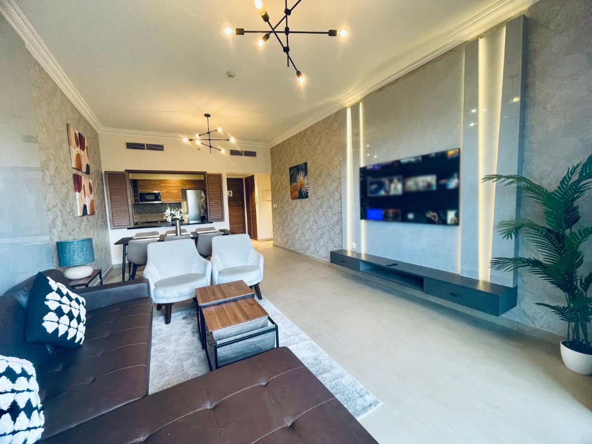 Goodwood Suites Homes Vacation Дубай Экстерьер фото